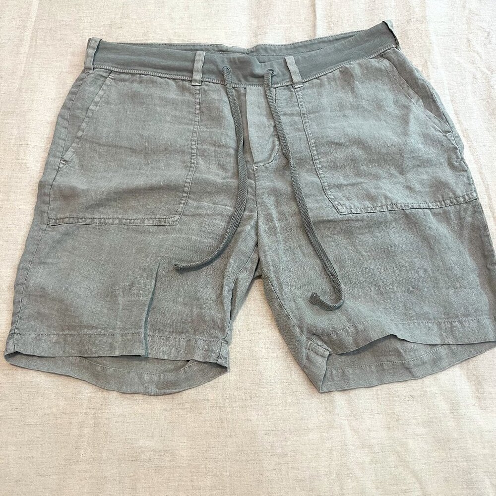 James Perse Flax Color Linen Shorts, Size 3 (L)